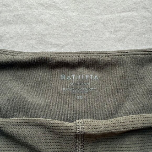 Athleta Sojo Skort Size 10 Green Lightweight Stretch With Built-In Shorts - Picture 4 of 5